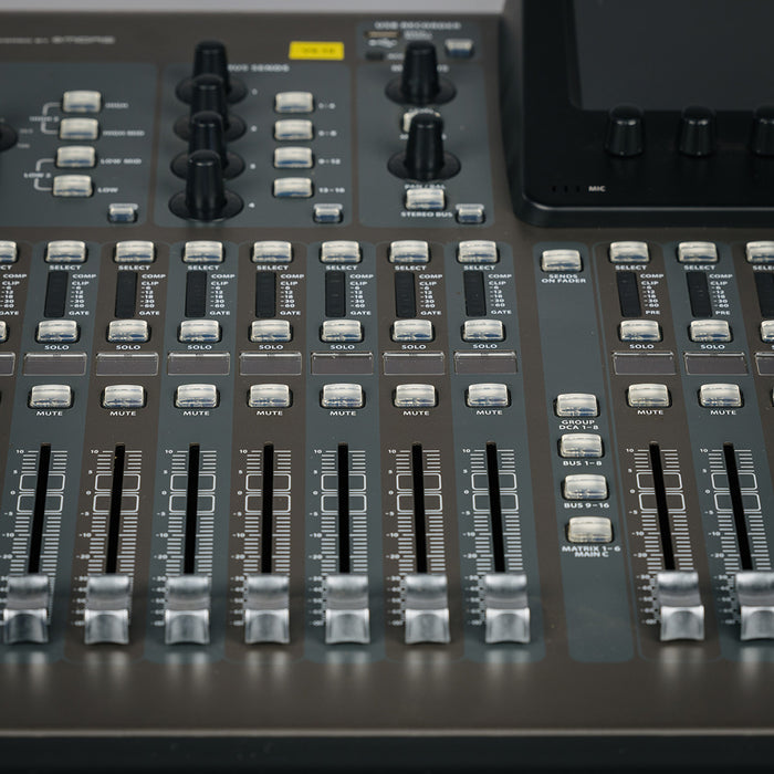 Behringer X32 40-channel Digital Mixer