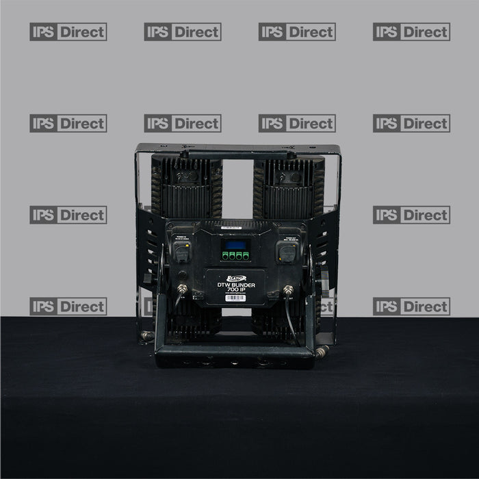 Elation Professional DTW Blinder 700 IP