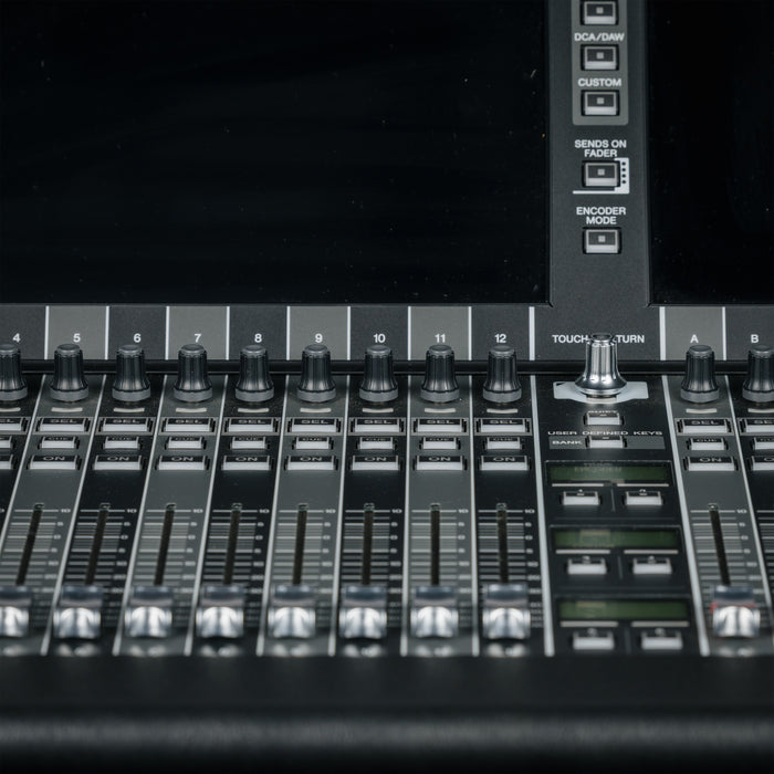 Yamaha DM7C 72-channel Digital Mixer
